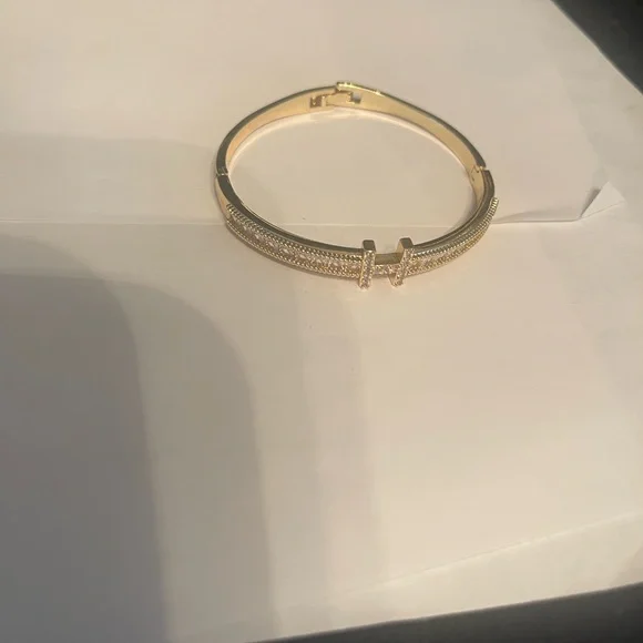 Gold H Bracelet - Picture 2 of 5